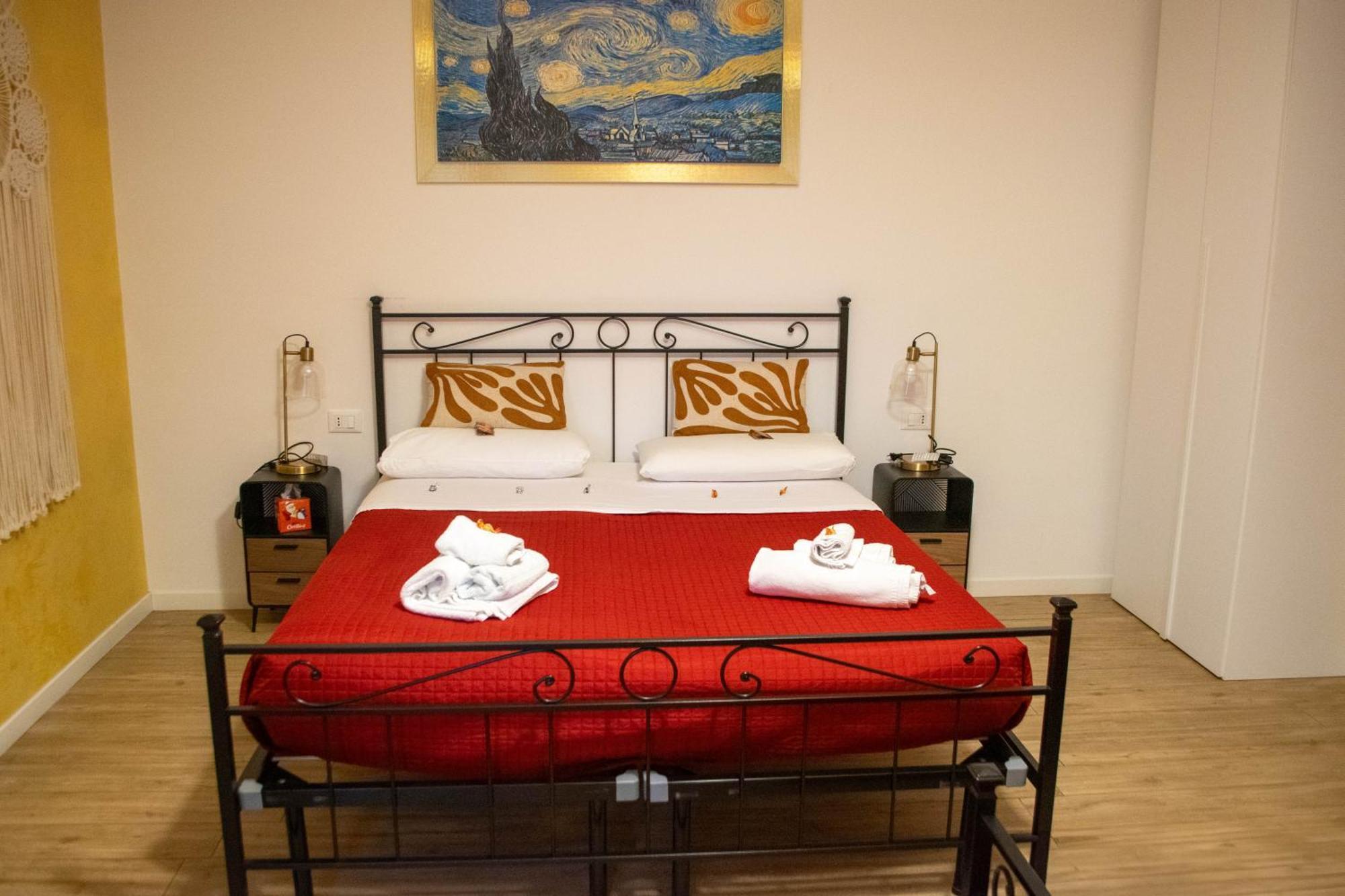 Emmanueli65 Fronte Clinica Per 4 Matrimoniale E Castello Bed & Breakfast Piacenza Exterior photo